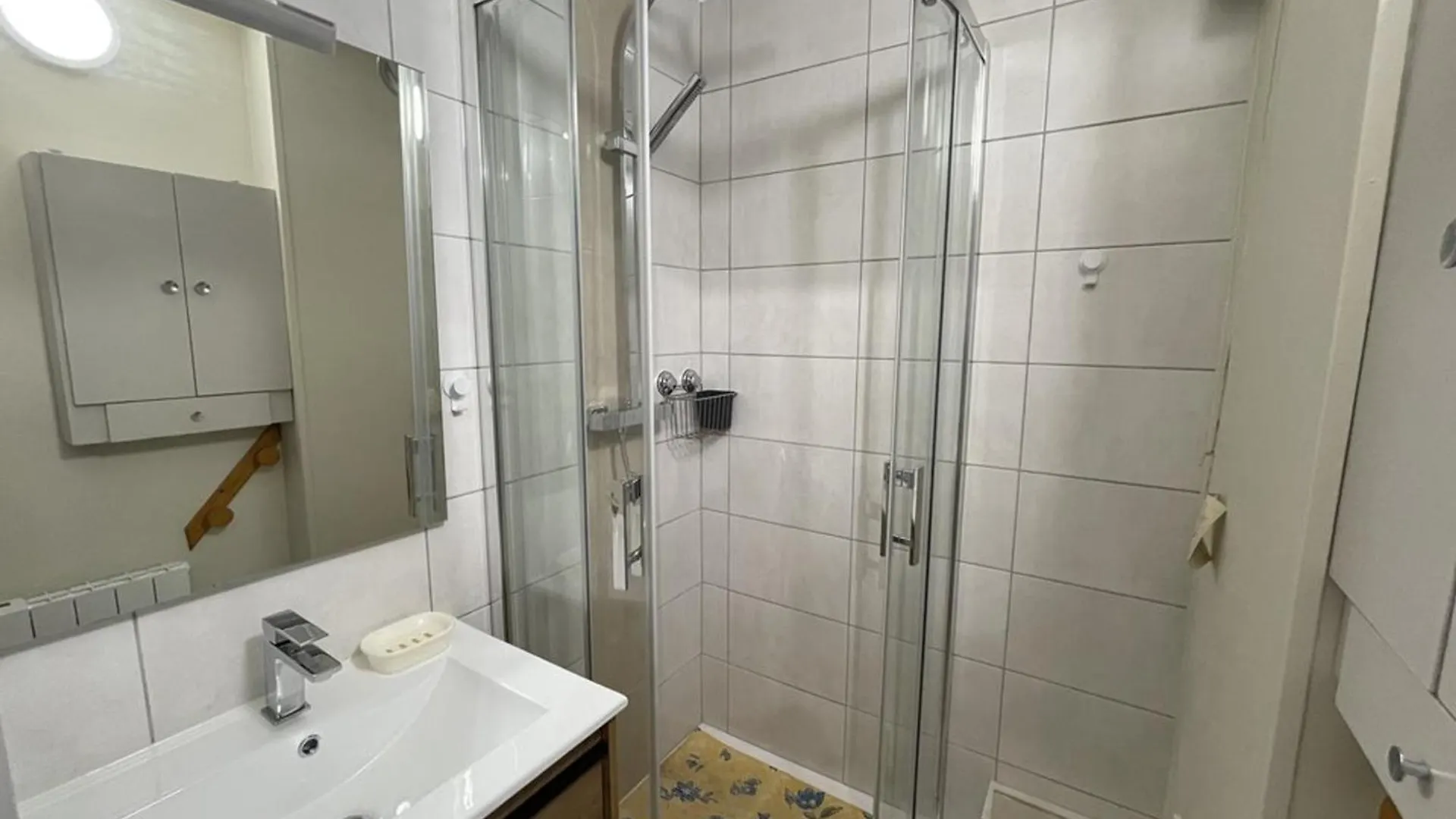 T2 Au Lioran Avec Balcon, Proche Pistes Et Commerces - Fr-1-787-93 Laveissiere